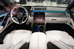 مرسيدس بنز S-Class مايباخ